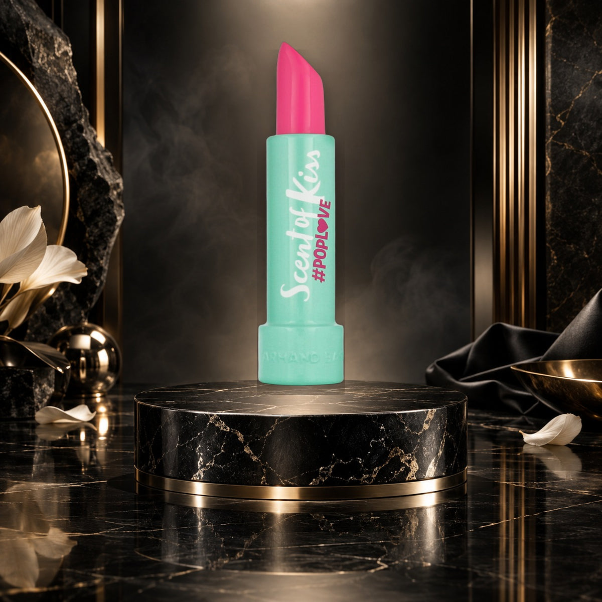 Ladies Scent Of Kiss #Poplove - NewBelle campagna