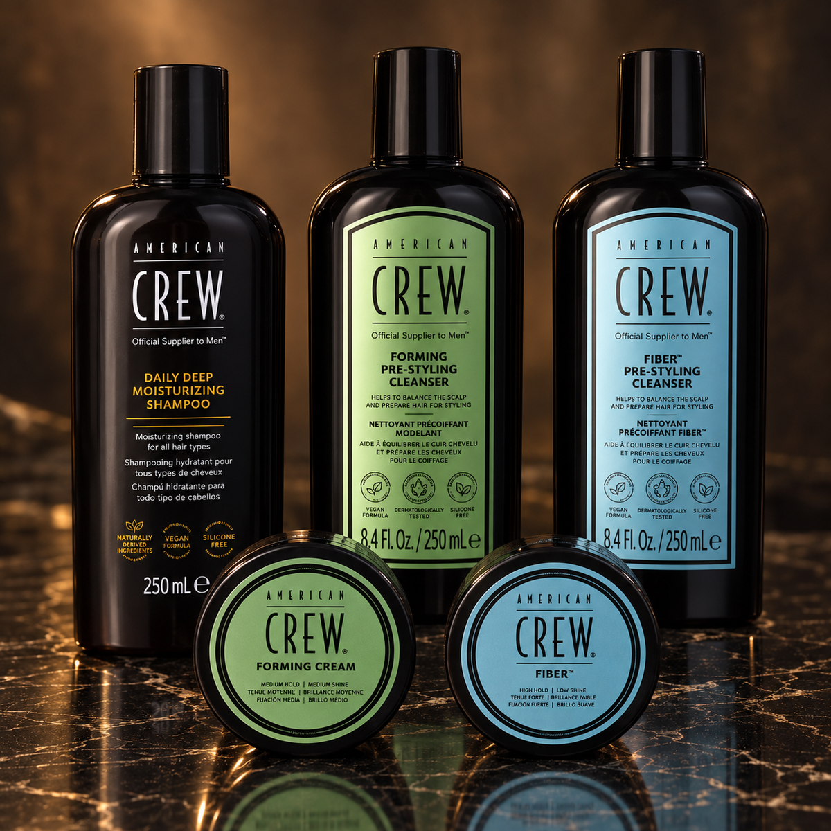 American Crew: Moisturizing, Curls Forming Duo Set, Fiber Texture Duo Set — scena su marmo nero