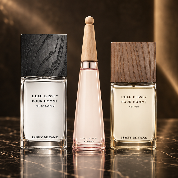 Issey Miyake: L’Eau d’Issey Pour Homme Eau de Parfum (uomo) - ricaricabile disimballa, L'Eau D'issey Pivoine, L'Eau d'Issey Pour Homme Vétiver — scena su marmo nero