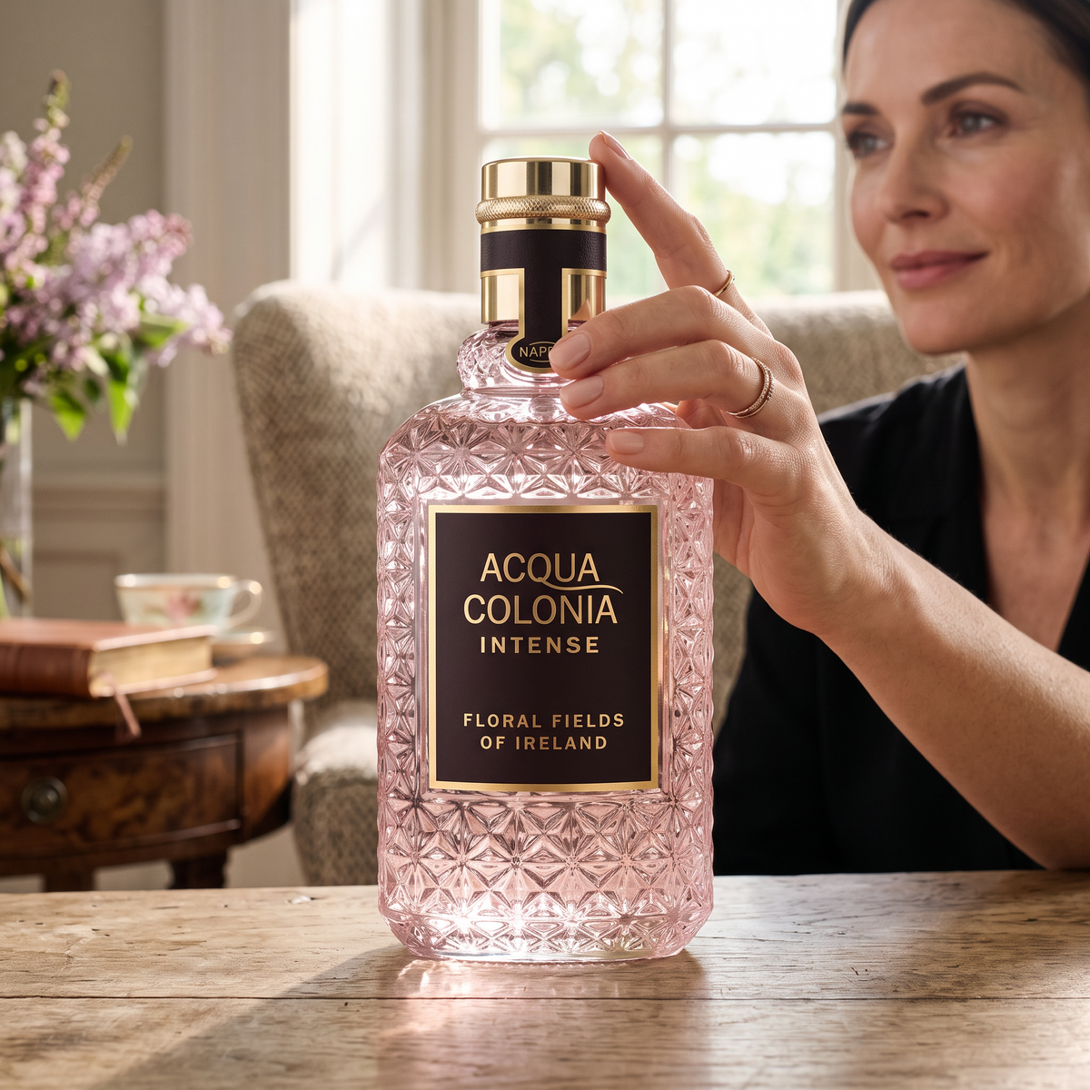 Acqua Colonia Intense Floral Fields of Ireland - ambientazione prodotto
