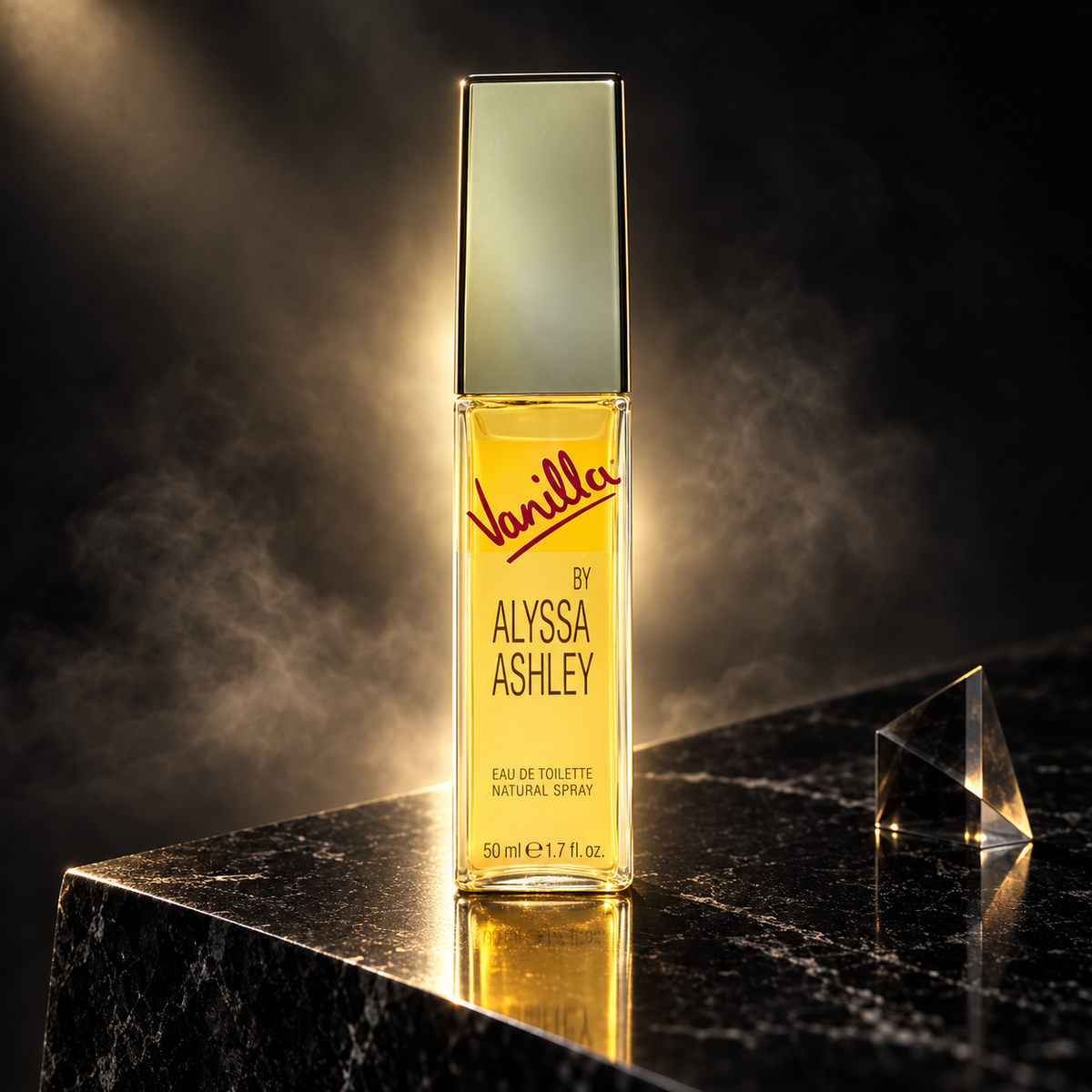Alyssa Ashley Vanilla Eau de Toilette (donna) 50 ml — scena luxury NewBelle 2