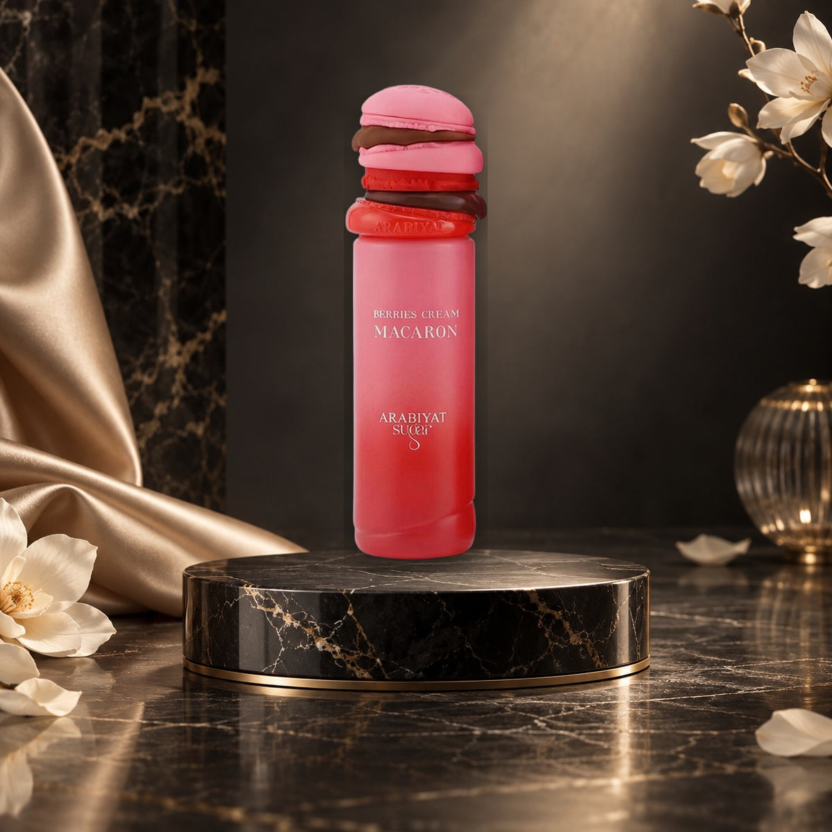 Berries Cream Macaron - NewBelle luxury