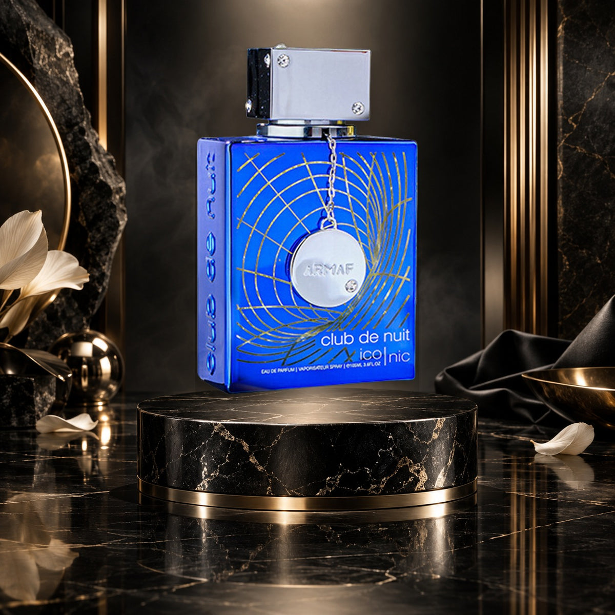 Club de Nuit Blue Iconic - NewBelle campagna
