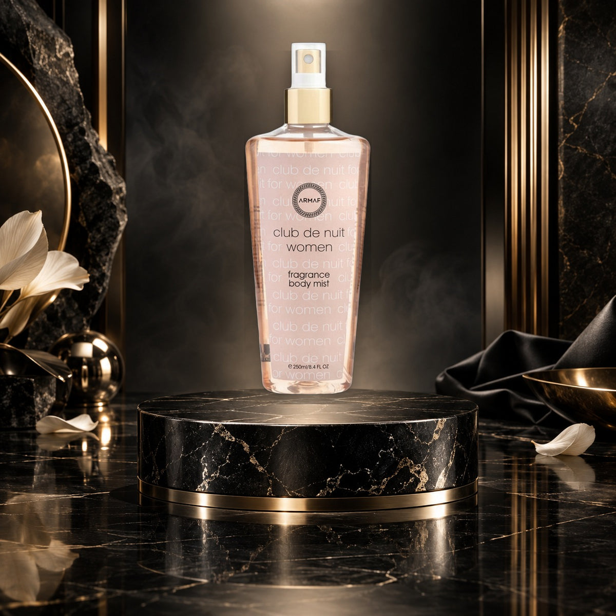 Club de Nuit Woman Spray da corpo (donna) 250 ml - NewBelle campagna