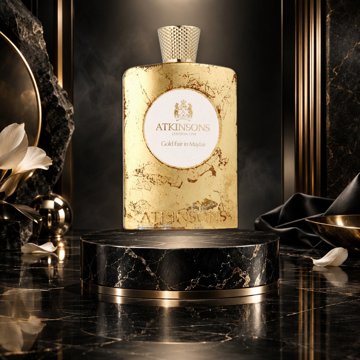 Gold Fair In Mayfair - NewBelle campagna