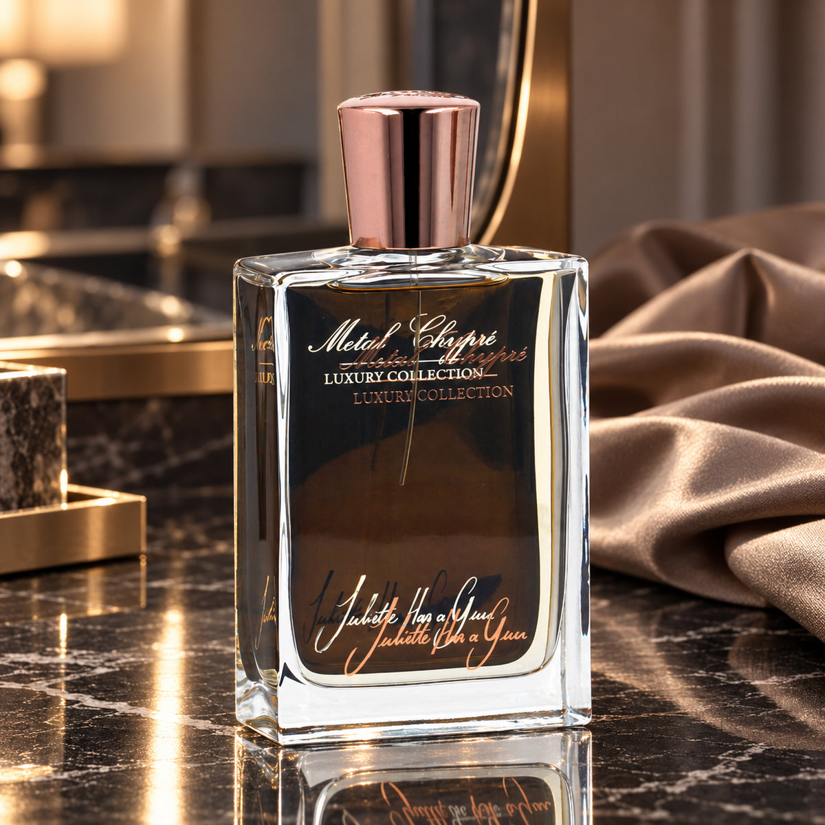 Juliette Has A Gun Metal Chypré, 75 ml — ambientazione lifestyle