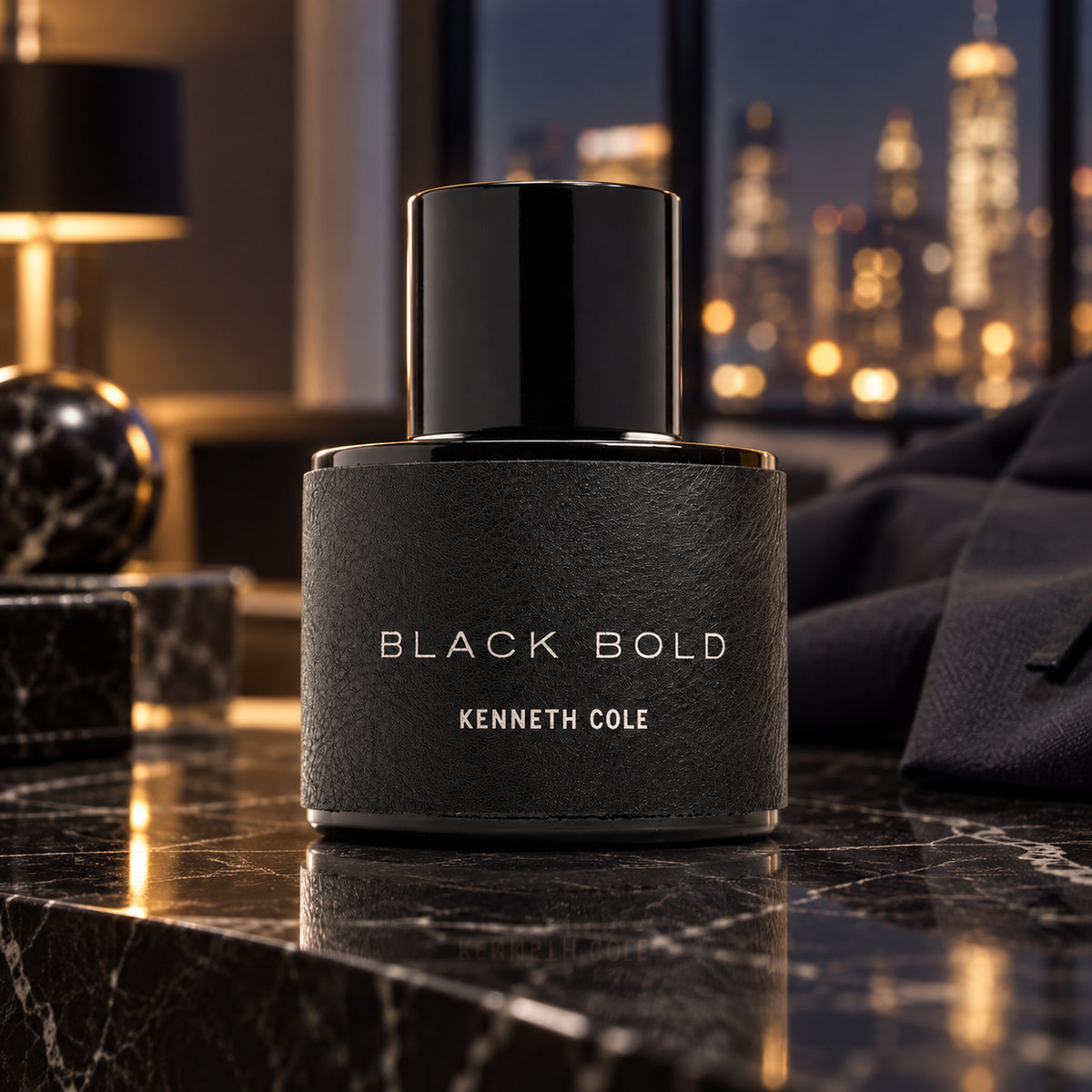 Kenneth Cole Black Bold, 100 ml — ambientazione lifestyle