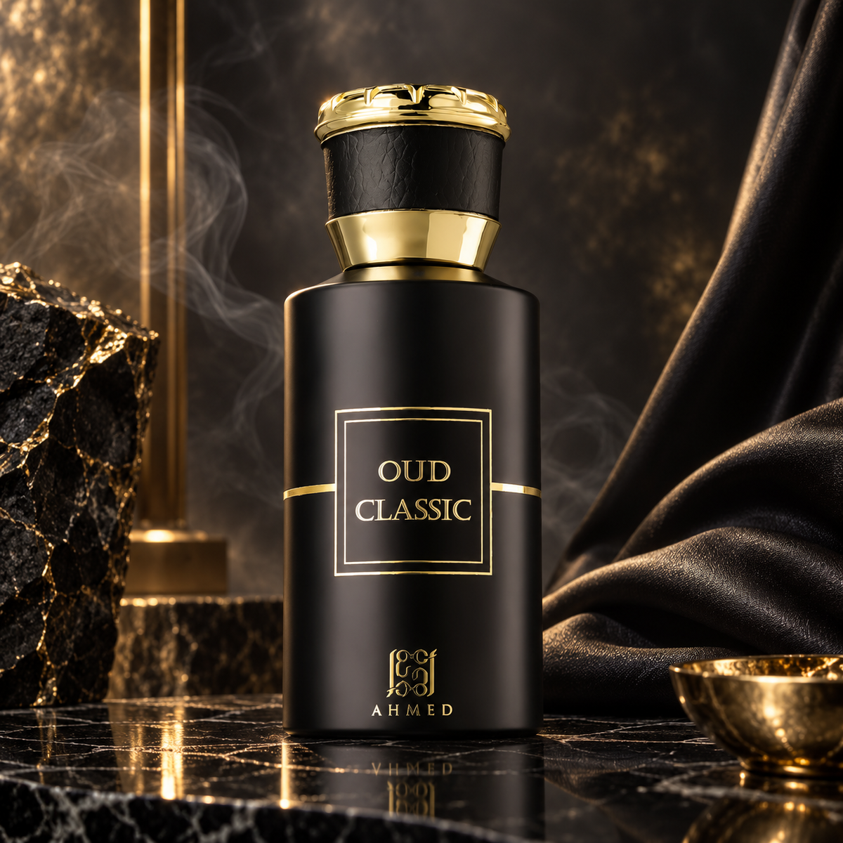 Oud Classic — ambientazione luxury scura