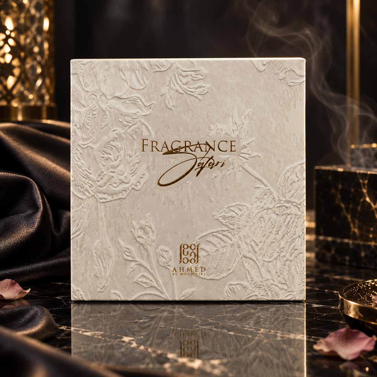 Oud & Roses Eau de Parfum — ambientazione luxury scura