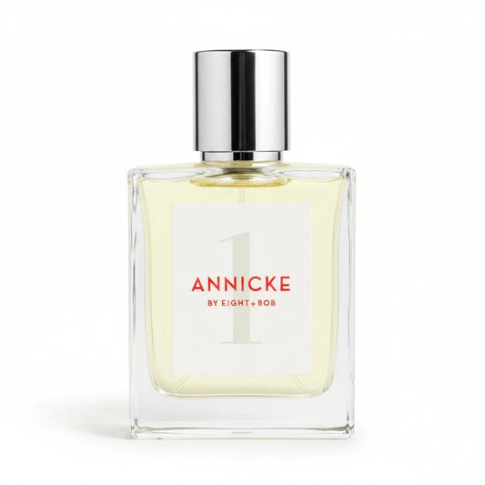 Flacone di profumo Newbelle Annicke 1 di Eight & Bob, fragranza floreale femminile da 100 ml in vetro trasparente.